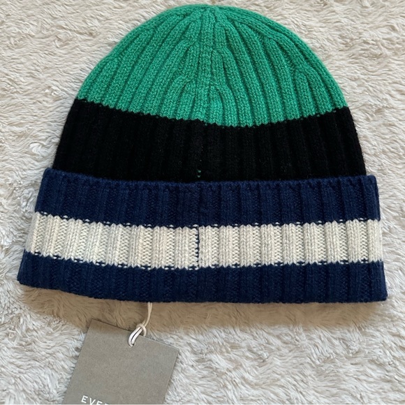 Everlane The Cashmere Rib Beanie Unisex NWT - Picture 3 of 11